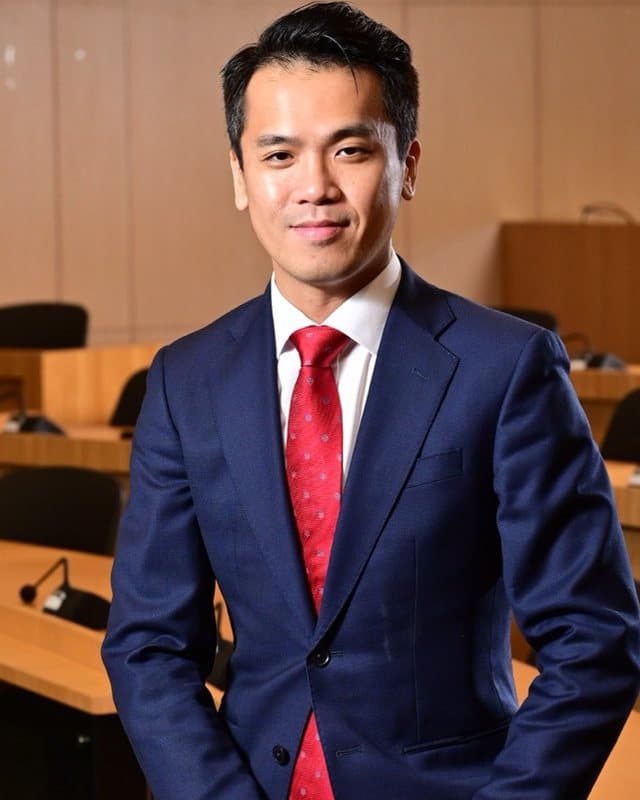 黃仕翰律師